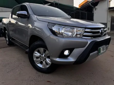 TOYOTA Hilux Caminhonete 2.7 16V 4P SRV FLEX CABINE DUPLA AUTOMTICO, Foto 46