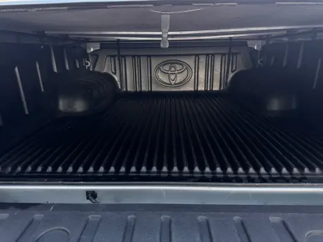 TOYOTA Hilux Caminhonete 2.7 16V 4P SRV FLEX CABINE DUPLA AUTOMTICO, Foto 55