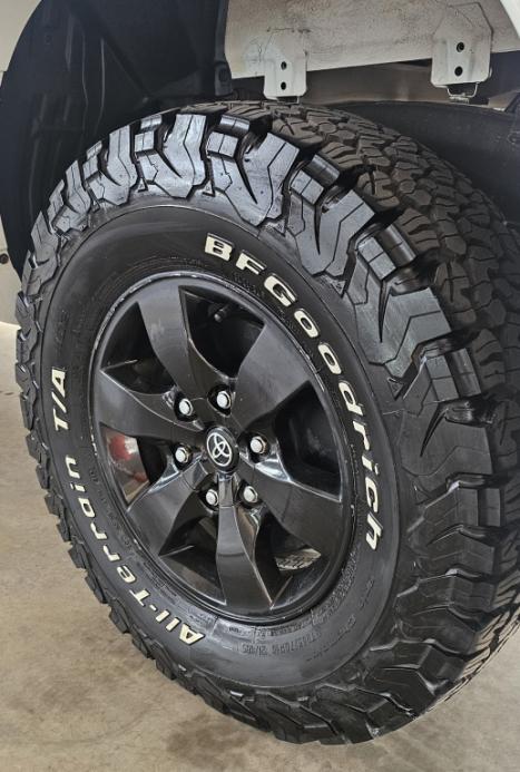 TOYOTA Hilux Caminhonete 2.7 16V 4P SR CABINE DUPLA AUTOM�TICO, Foto 9