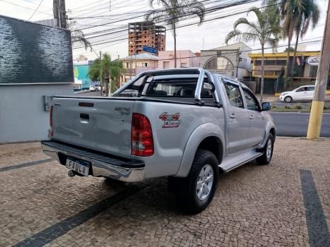 TOYOTA Hilux Caminhonete 3.0 4P 4X4 SRV TURBO DIESEL CABINE DUPLA AUTOMTICO, Foto 5
