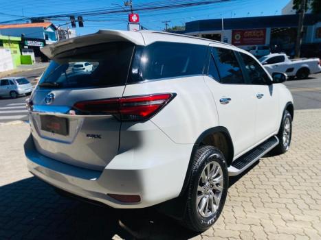 TOYOTA Hilux Caminhonete , Foto 5