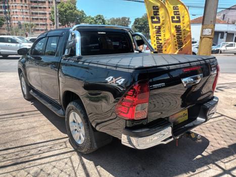 TOYOTA Hilux Caminhonete 2.8 16V SRV 4X4 DIESEL CABINE DUPLA AUTOMTICO, Foto 2