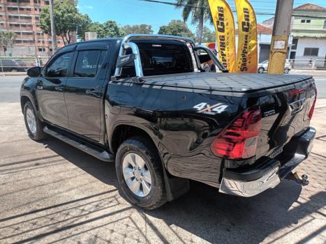 TOYOTA Hilux Caminhonete 2.8 16V SRV 4X4 DIESEL CABINE DUPLA AUTOMTICO, Foto 6
