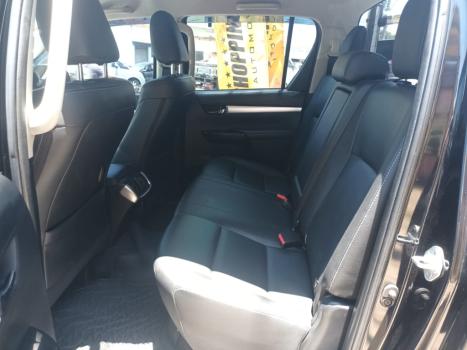 TOYOTA Hilux Caminhonete 2.8 16V SRV 4X4 DIESEL CABINE DUPLA AUTOMTICO, Foto 10