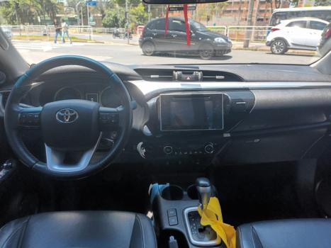 TOYOTA Hilux Caminhonete 2.8 16V SRV 4X4 DIESEL CABINE DUPLA AUTOMTICO, Foto 11
