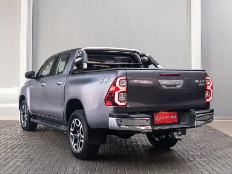 TOYOTA Hilux Caminhonete 2.8 16V SRX 4X4 TURBO DIESEL CABINE DUPLA AUTOMTICO, Foto 5