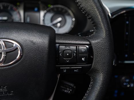 TOYOTA Hilux Caminhonete 2.8 16V SRX 4X4 TURBO DIESEL CABINE DUPLA AUTOMTICO, Foto 16