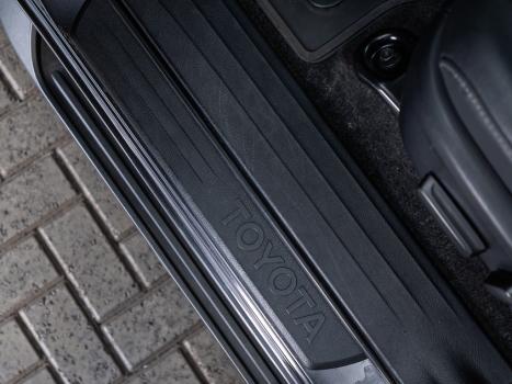 TOYOTA Hilux Caminhonete 2.8 16V SRX 4X4 TURBO DIESEL CABINE DUPLA AUTOMTICO, Foto 26