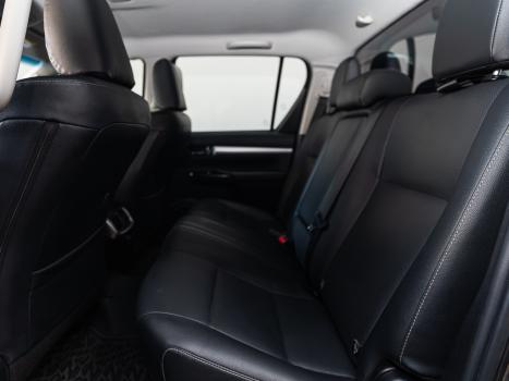 TOYOTA Hilux Caminhonete 2.8 16V SRX 4X4 TURBO DIESEL CABINE DUPLA AUTOMTICO, Foto 27