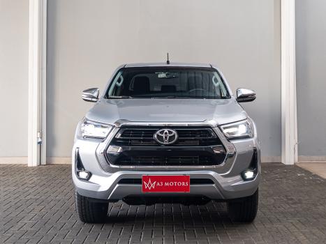 TOYOTA Hilux Caminhonete 2.8 16V SRV 4X4 DIESEL CABINE DUPLA AUTOM�TICO, Foto 2