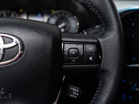 TOYOTA Hilux Caminhonete 2.8 16V SRV 4X4 DIESEL CABINE DUPLA AUTOM�TICO, Foto 16