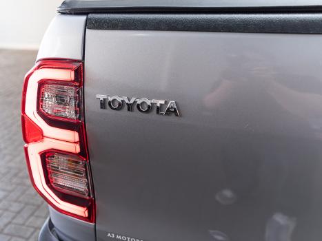 TOYOTA Hilux Caminhonete 2.8 16V SRV 4X4 DIESEL CABINE DUPLA AUTOM�TICO, Foto 32