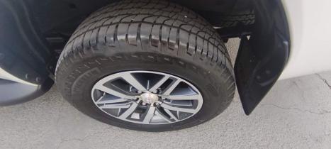 TOYOTA Hilux Caminhonete 2.7 16V 4P SR FLEX CABINE DUPLA, Foto 9