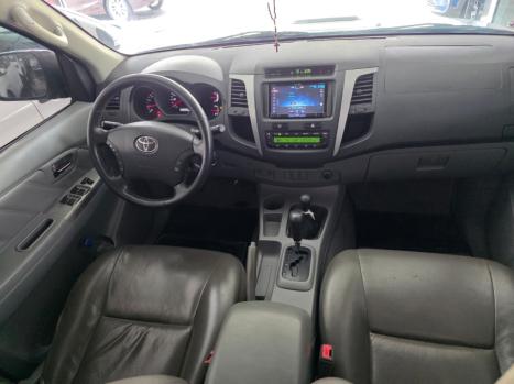 TOYOTA Hilux Caminhonete 3.0 4P 4X4 SRV TURBO DIESEL CABINE DUPLA AUTOMTICO, Foto 7