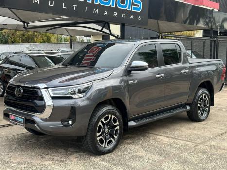 TOYOTA Hilux Caminhonete 2.8 16V SRX 4X4 TURBO DIESEL CABINE DUPLA AUTOMTICO, Foto 2