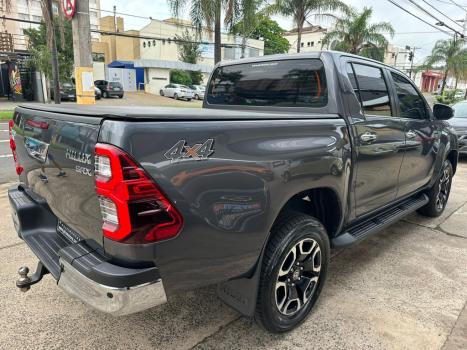 TOYOTA Hilux Caminhonete 2.8 16V SRX 4X4 TURBO DIESEL CABINE DUPLA AUTOMTICO, Foto 7