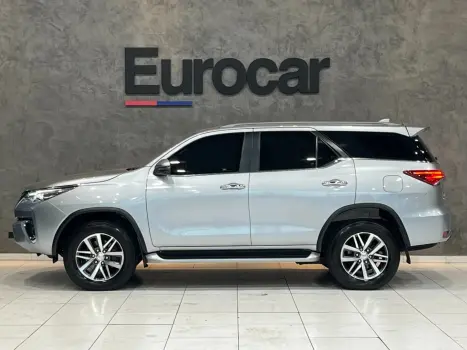 TOYOTA Hilux Caminhonete , Foto 5