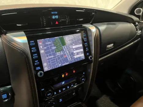 TOYOTA Hilux Caminhonete , Foto 14