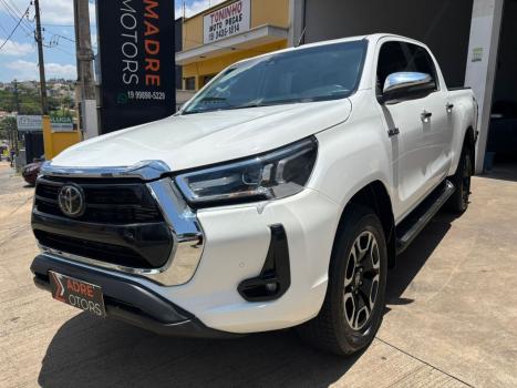 TOYOTA Hilux Caminhonete 2.8 16V SRX 4X4 TURBO DIESEL CABINE DUPLA AUTOMTICO, Foto 2