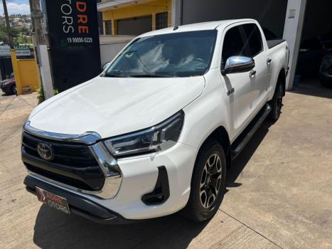 TOYOTA Hilux Caminhonete 2.8 16V SRX 4X4 TURBO DIESEL CABINE DUPLA AUTOMTICO, Foto 4