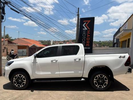 TOYOTA Hilux Caminhonete 2.8 16V SRX 4X4 TURBO DIESEL CABINE DUPLA AUTOMTICO, Foto 6