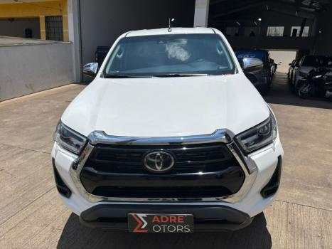 TOYOTA Hilux Caminhonete 2.8 16V SRX 4X4 TURBO DIESEL CABINE DUPLA AUTOMTICO, Foto 10