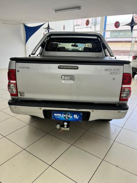 TOYOTA Hilux Caminhonete 2.7 16V 4P FLEX STD 4X4 CABINE DUPLA, Foto 7