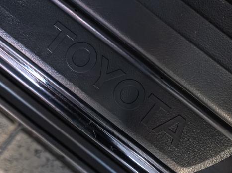 TOYOTA Hilux Caminhonete 2.8 16V SRX 50 ANOS 4X4 TURBO DIESEL CABINE DUPLA AUTOM�TICO, Foto 26