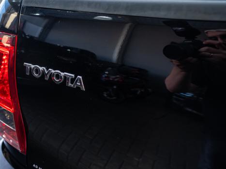 TOYOTA Hilux Caminhonete 2.8 16V SRX 50 ANOS 4X4 TURBO DIESEL CABINE DUPLA AUTOM�TICO, Foto 34