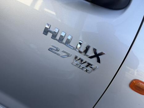 TOYOTA Hilux Caminhonete 2.7 16V 4P SR FLEX CABINE DUPLA AUTOMTICO, Foto 5