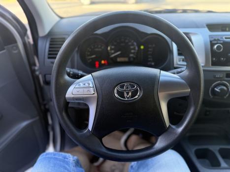 TOYOTA Hilux Caminhonete 2.7 16V 4P SR FLEX CABINE DUPLA AUTOMTICO, Foto 18