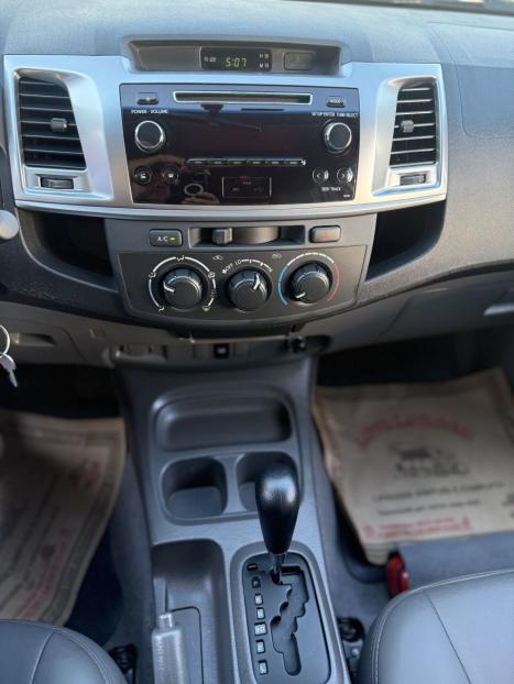 TOYOTA Hilux Caminhonete 2.7 16V 4P SR FLEX CABINE DUPLA AUTOMTICO, Foto 19