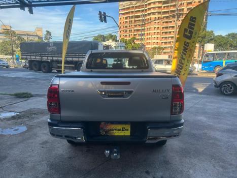 TOYOTA Hilux Caminhonete 2.7 16V 4P SRV FLEX CABINE DUPLA AUTOMTICO, Foto 3
