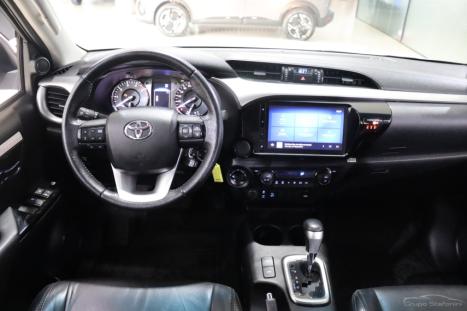 TOYOTA Hilux Caminhonete 2.8 16V 4P SR 4X4 DIESEL CABINE DUPLA AUTOM�TICO, Foto 5