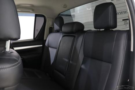 TOYOTA Hilux Caminhonete 2.8 16V 4P SR 4X4 DIESEL CABINE DUPLA AUTOM�TICO, Foto 8