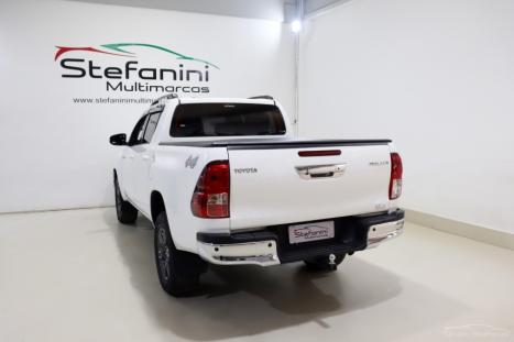 TOYOTA Hilux Caminhonete 2.8 16V 4P SR 4X4 DIESEL CABINE DUPLA AUTOM�TICO, Foto 11