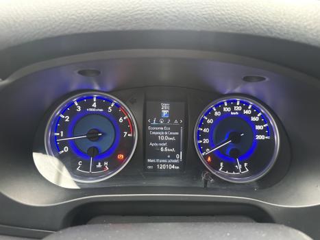 TOYOTA Hilux Caminhonete 2.7 16V 4P SRV FLEX 4X4  CABINE DUPLA AUTOMTICO, Foto 17