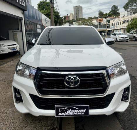 TOYOTA Hilux Caminhonete 2.7 16V 4P SRV FLEX 4X4  CABINE DUPLA AUTOMTICO, Foto 3