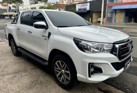 TOYOTA Hilux Caminhonete 2.7 16V 4P SRV FLEX 4X4  CABINE DUPLA AUTOMTICO, Foto 2