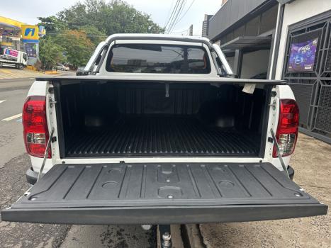 TOYOTA Hilux Caminhonete 2.7 16V 4P SRV FLEX 4X4  CABINE DUPLA AUTOMTICO, Foto 20