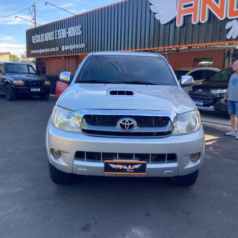 TOYOTA Hilux Caminhonete 3.0 4P 4X4 SRV TURBO DIESEL CABINE DUPLA AUTOMTICO, Foto 2