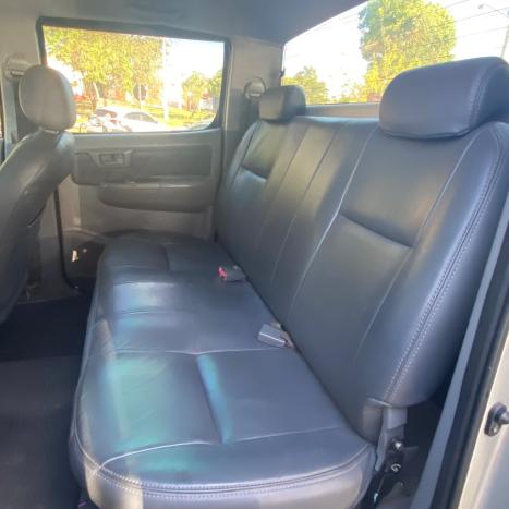TOYOTA Hilux Caminhonete 3.0 4P 4X4 SRV TURBO DIESEL CABINE DUPLA AUTOMTICO, Foto 6
