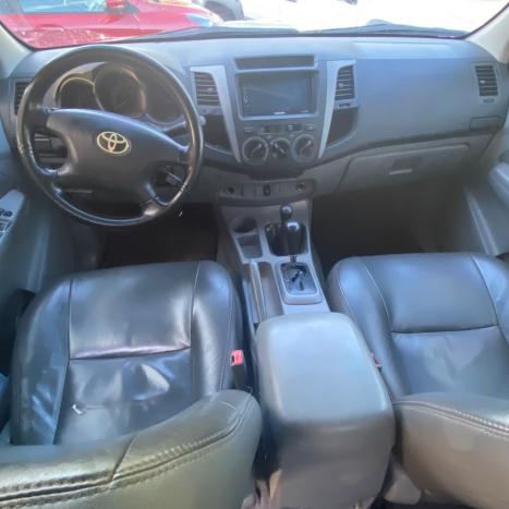 TOYOTA Hilux Caminhonete 3.0 4P 4X4 SRV TURBO DIESEL CABINE DUPLA AUTOMTICO, Foto 7