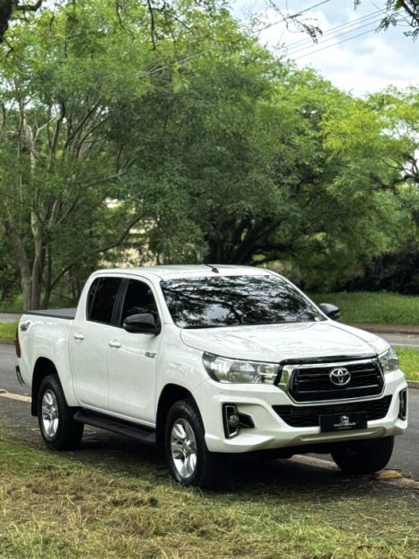 TOYOTA Hilux Caminhonete 2.8 16V 4P SR 4X4 DIESEL CABINE DUPLA AUTOM�TICO, Foto 6