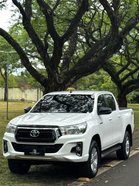 TOYOTA Hilux Caminhonete 2.8 16V 4P SR 4X4 DIESEL CABINE DUPLA AUTOM�TICO, Foto 8