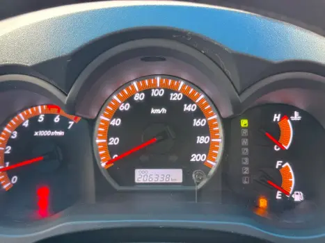 TOYOTA Hilux Caminhonete 2.7 16V 4P SRV FLEX 4X4  CABINE DUPLA AUTOM�TICO, Foto 4