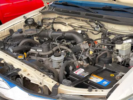 TOYOTA Hilux Caminhonete 2.7 16V 4P SRV FLEX 4X4  CABINE DUPLA AUTOM�TICO, Foto 9