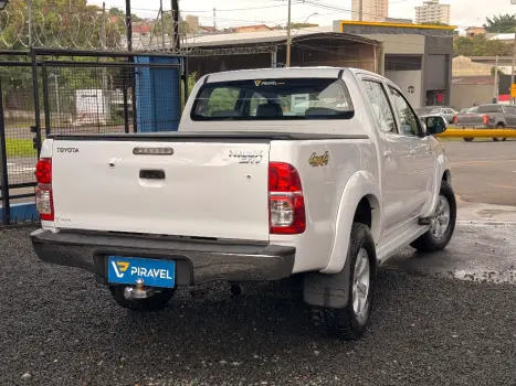 TOYOTA Hilux Caminhonete 2.7 16V 4P SRV FLEX 4X4  CABINE DUPLA AUTOM�TICO, Foto 16