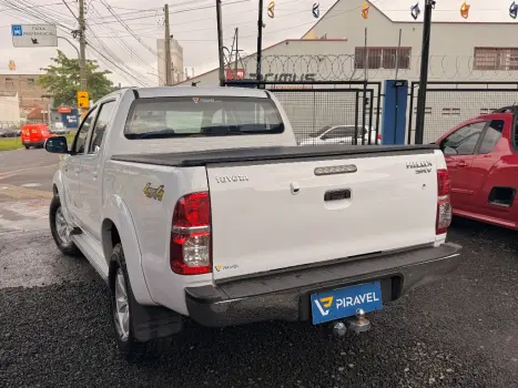 TOYOTA Hilux Caminhonete 2.7 16V 4P SRV FLEX 4X4  CABINE DUPLA AUTOM�TICO, Foto 17