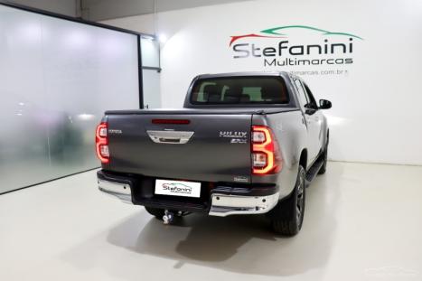 TOYOTA Hilux Caminhonete 2.8 16V SRX 4X4 DIESEL CABINE DUPLA AUTOM�TICO, Foto 11